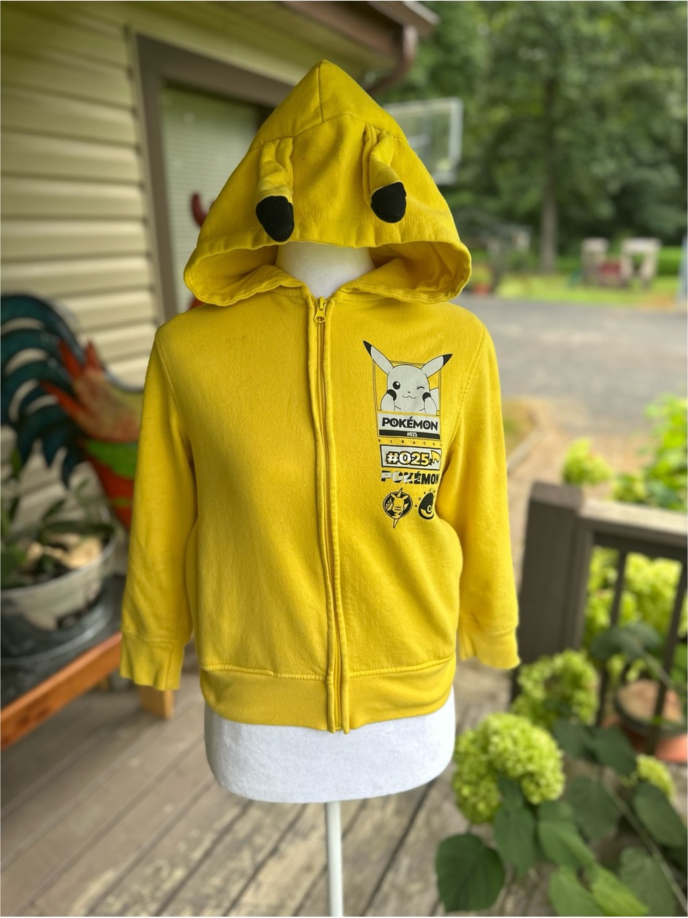 Pokemon Yellow Pikachu Kids Zip Up Hoodie